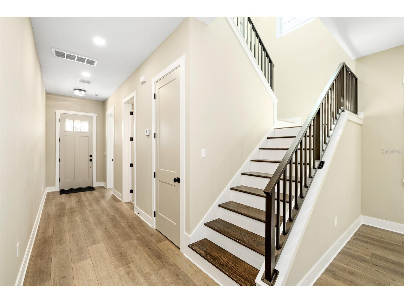 213 W Giddens Avenue Tampa FL 33603 TB8481824 image4