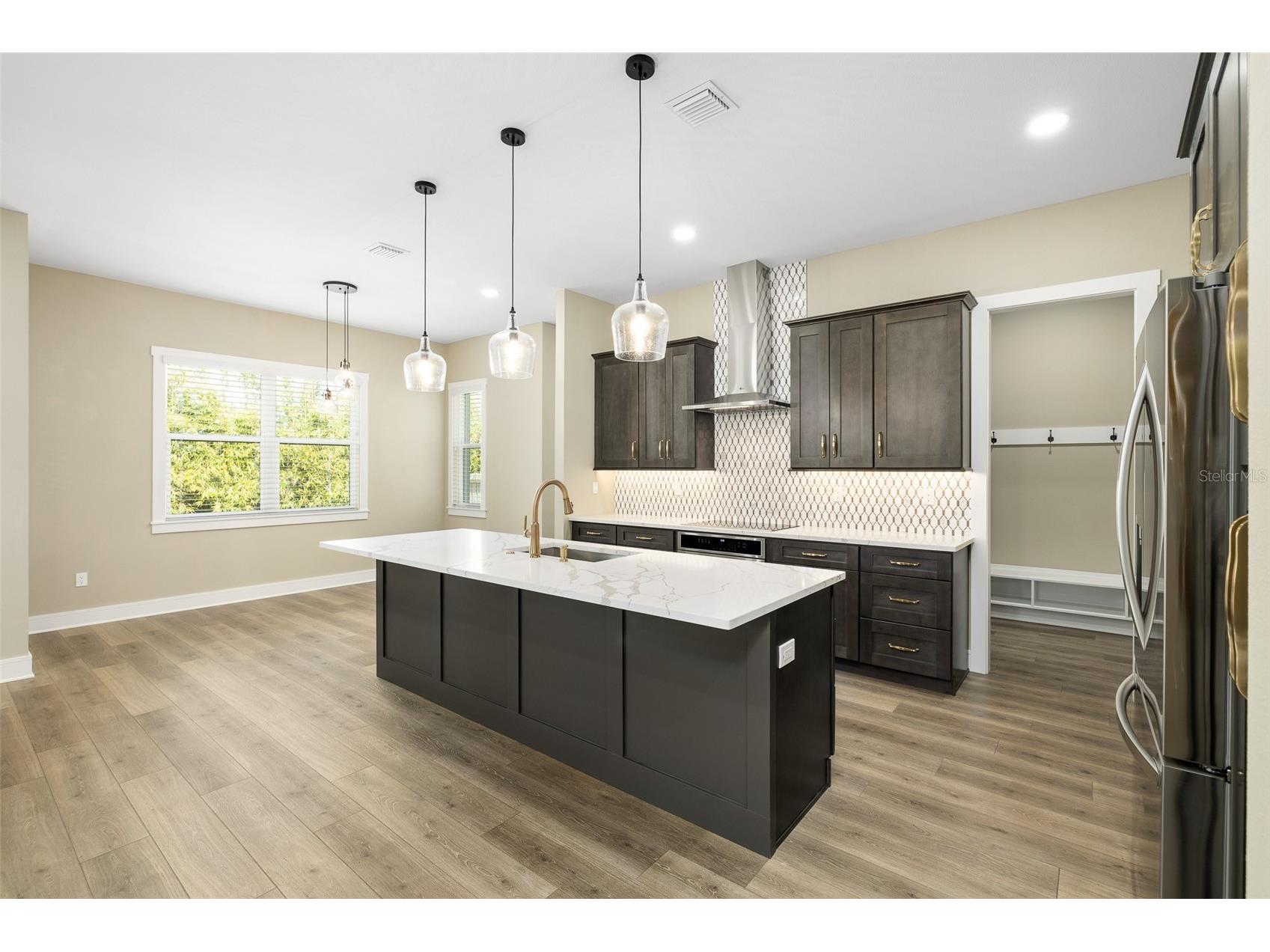 213 W Giddens Avenue Tampa FL 33603 TB8481824 image8