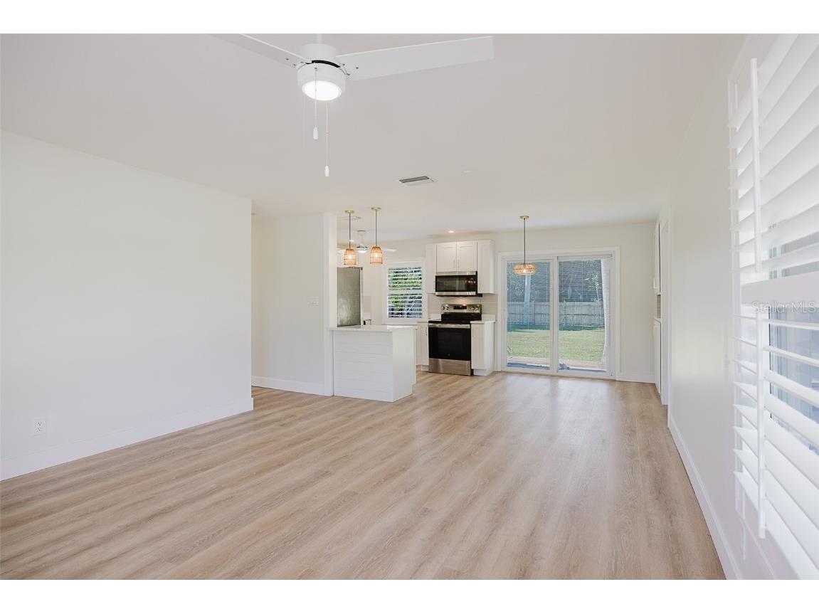 213 W Mckenzie Street Punta Gorda FL 33950 C7513991 image16