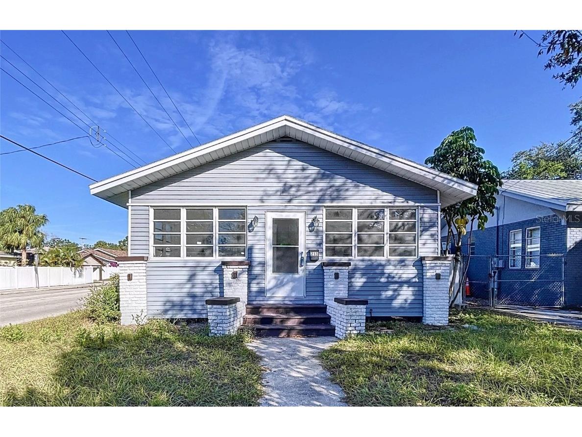 213 W Wilder Avenue Tampa FL 33603 TB8414276 image1