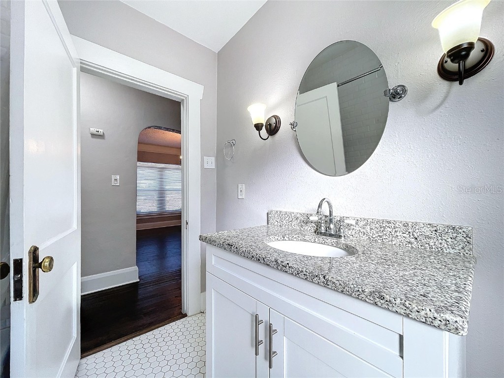 213 W Wilder Avenue Tampa FL 33603 TB8414276 image37