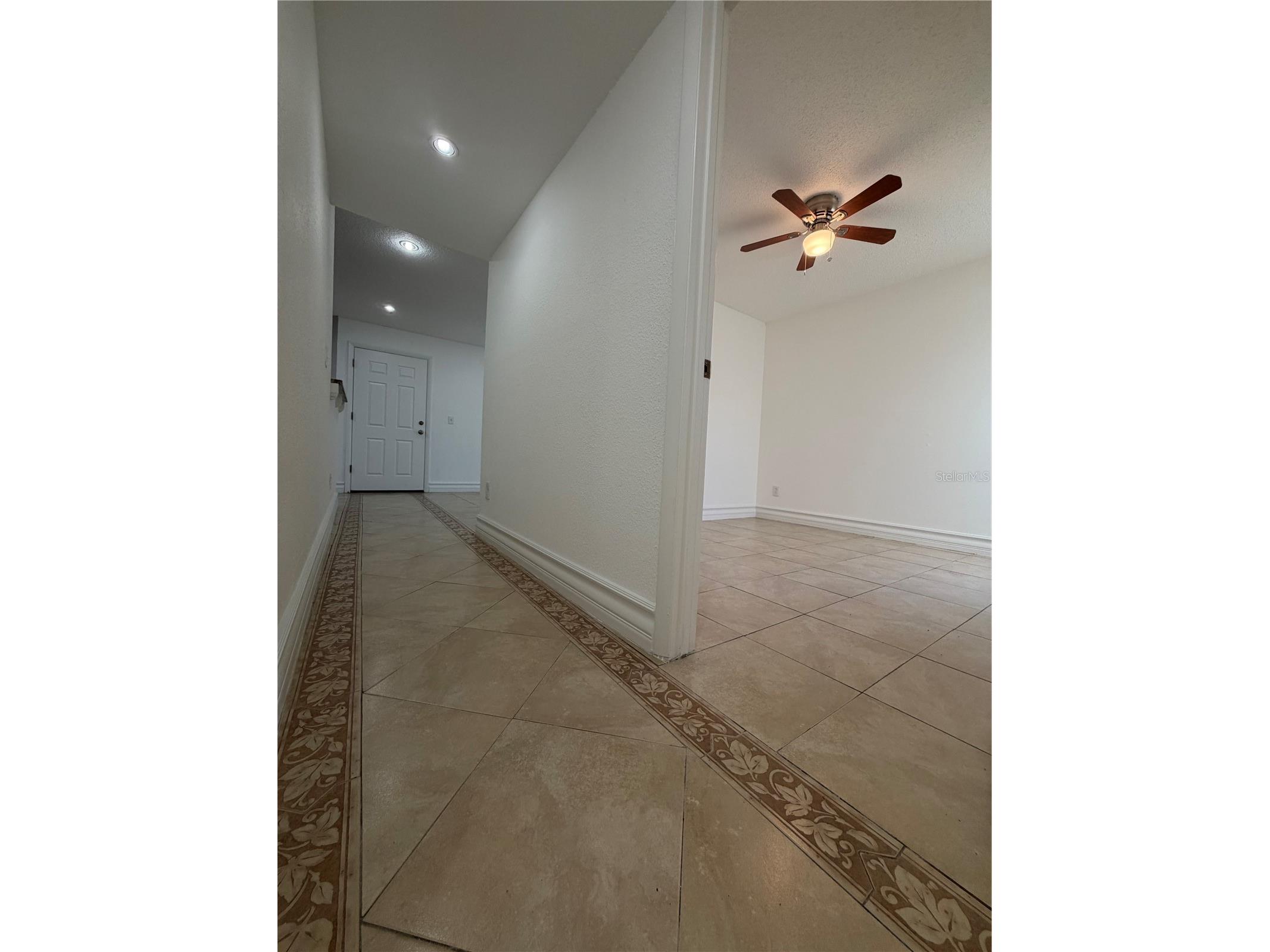 2130 Cascades Boulevard # 101 Kissimmee FL 34741 O6400375 image9