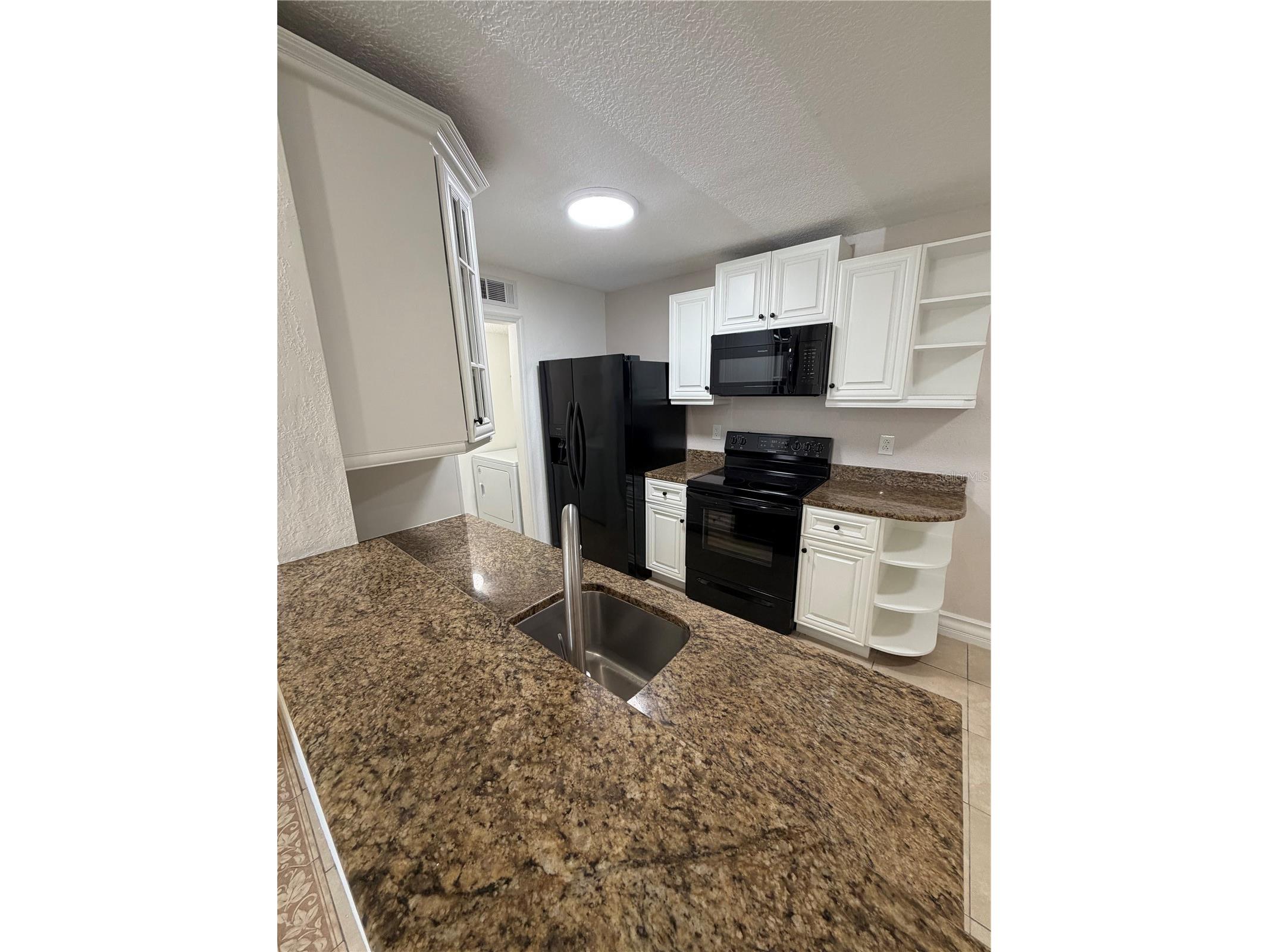 2130 Cascades Boulevard # 101 Kissimmee FL 34741 O6400900 image4