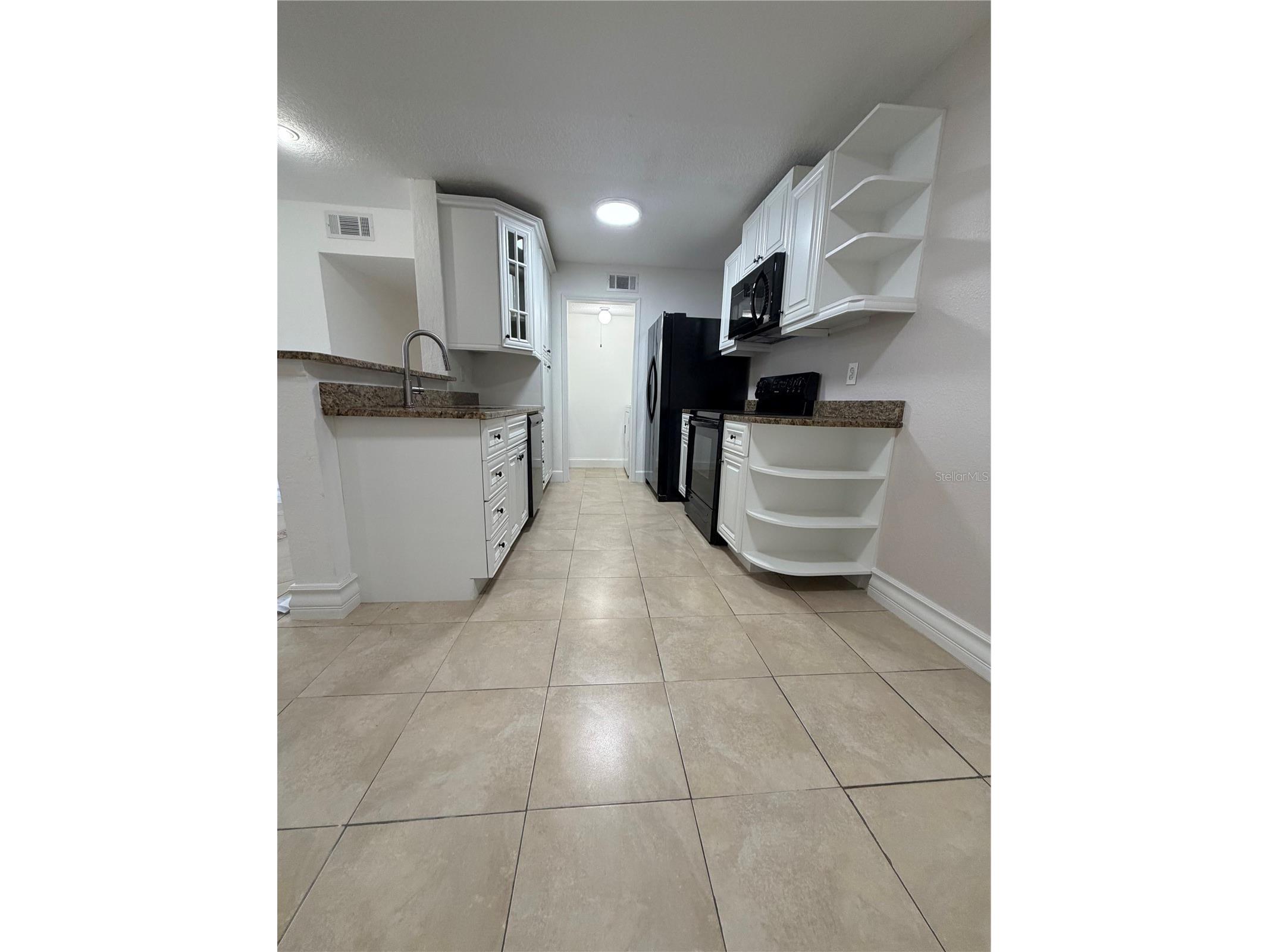 2130 Cascades Boulevard # 101 Kissimmee FL 34741 O6400900 image5