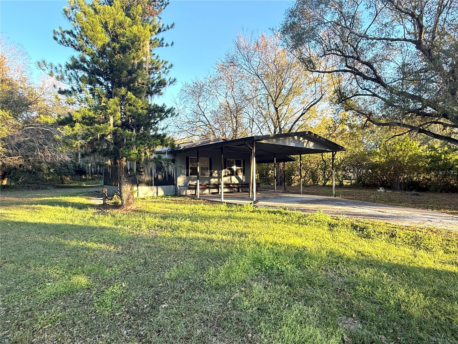 2130 Dawn Heights Drive Lakeland FL 33801 TB8466344 image1