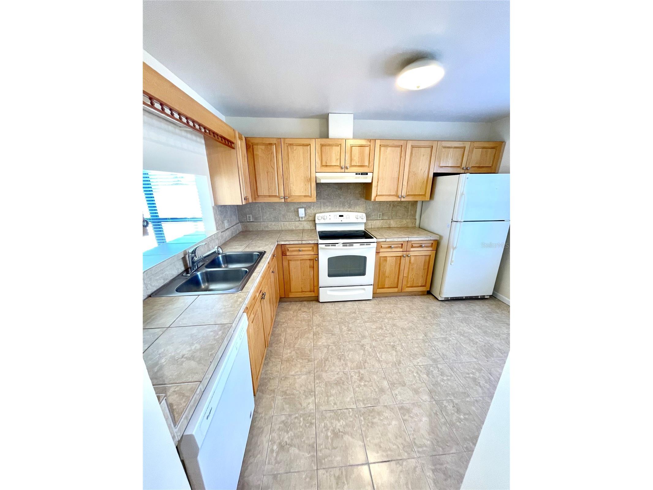 2130 Jo An Drive Sarasota FL 34231 A4694322 image4