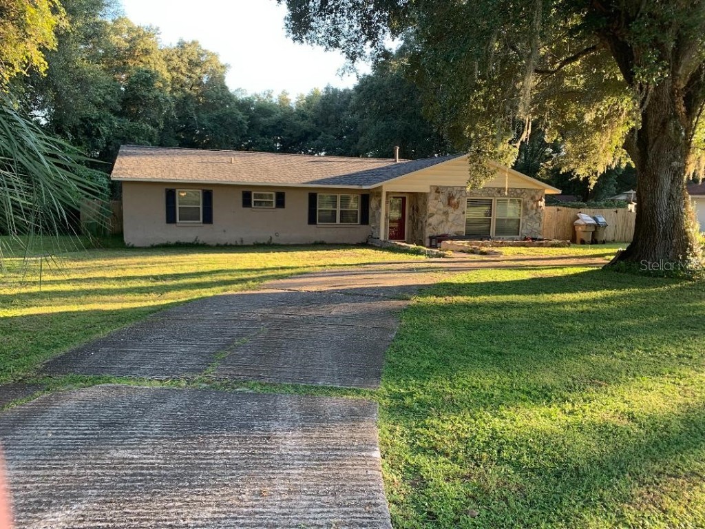 2130 Lewis Road Leesburg FL 34748 G5047172 image1