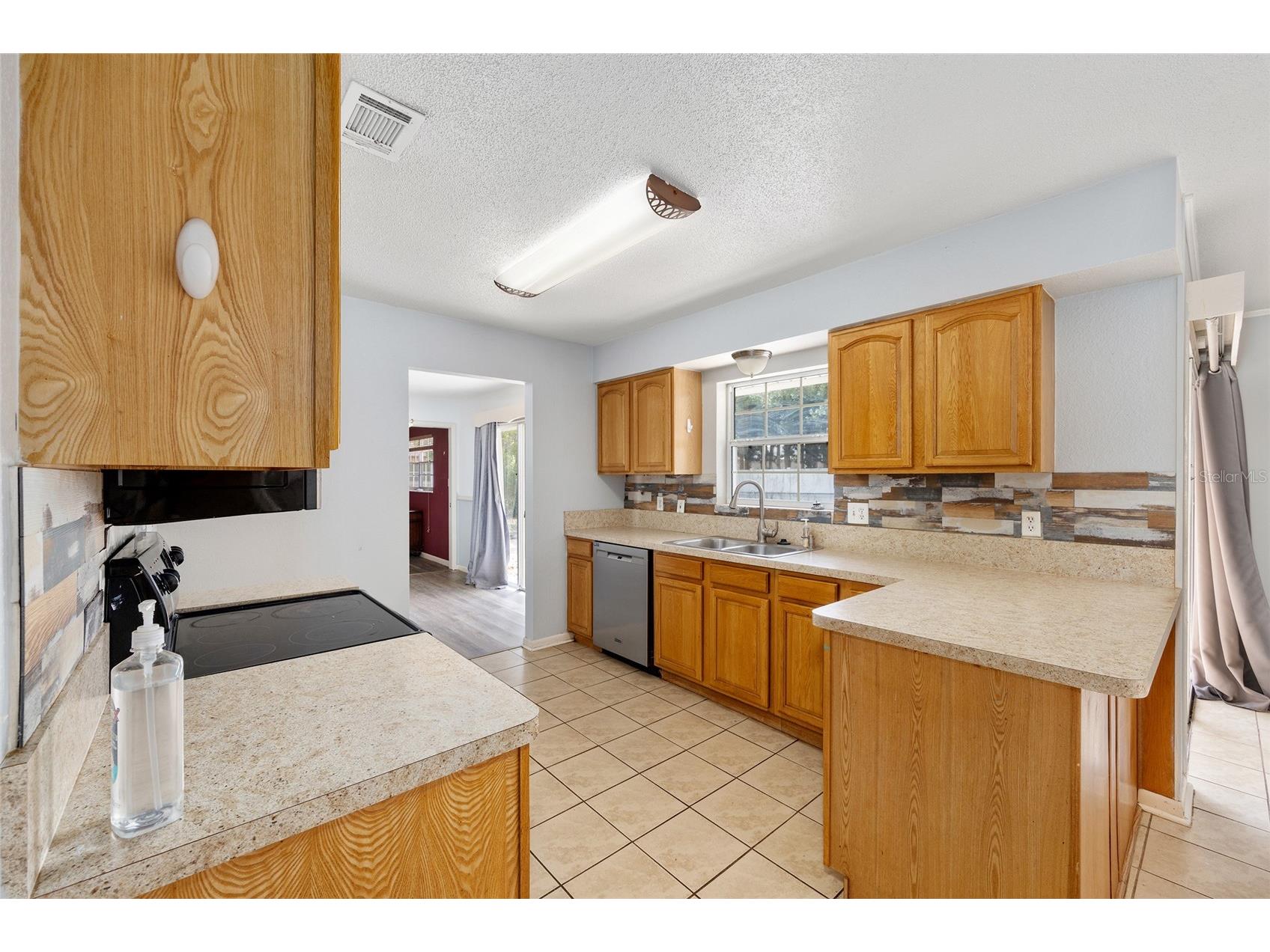 2130 NE 9th Street Ocala FL 34470 OM721669 image16