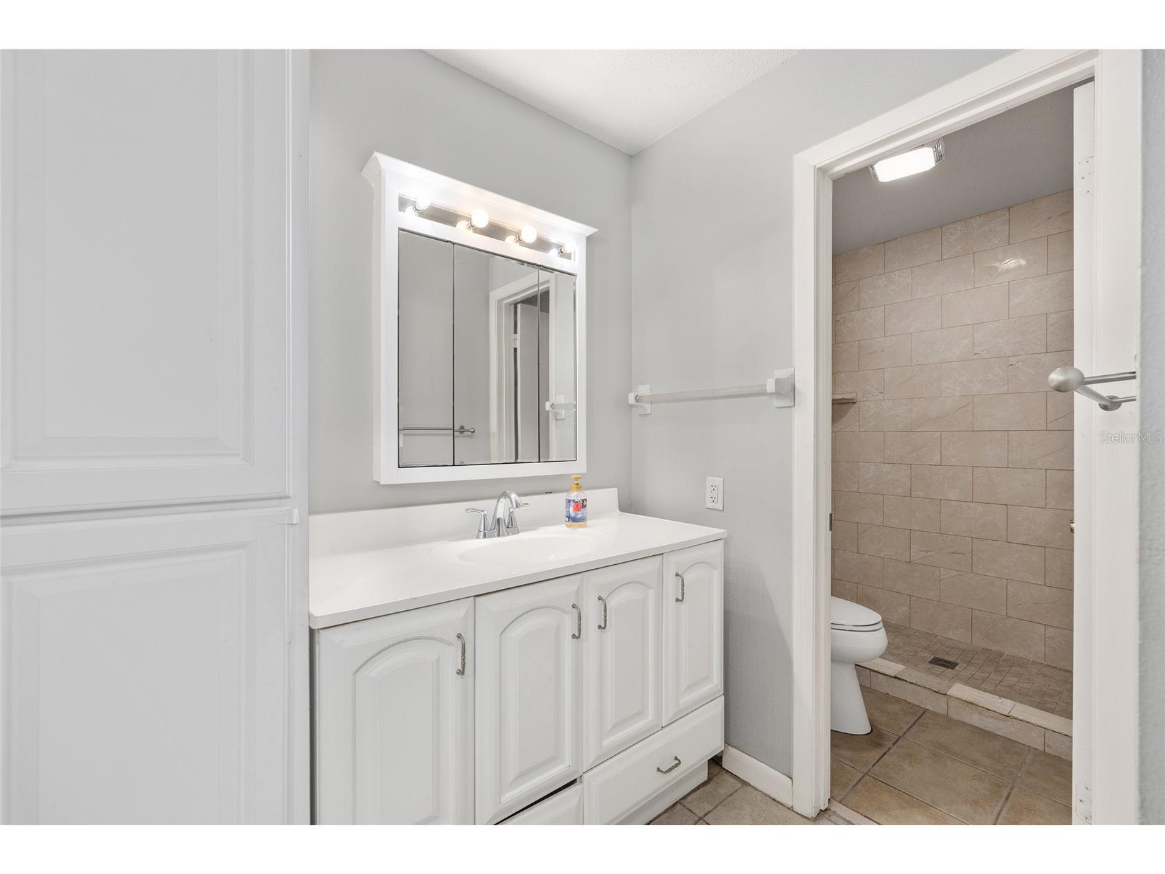 2130 NE 9th Street Ocala FL 34470 OM721669 image26