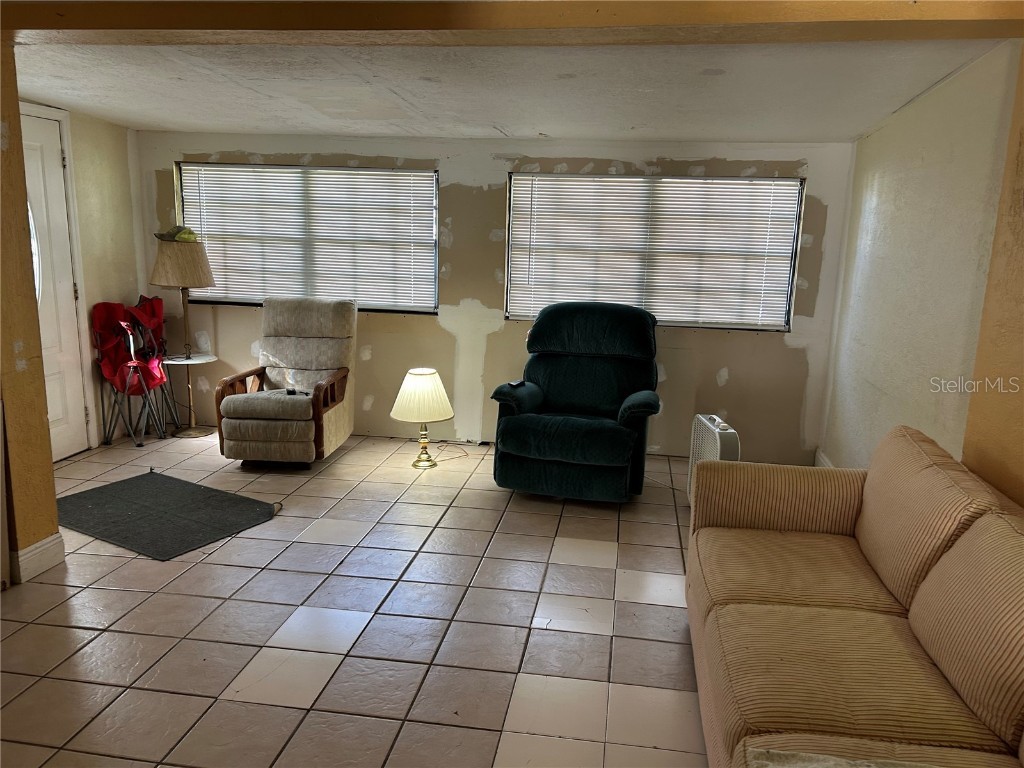 2130 Olentary Street Sarasota FL 34231 A4668158 image12