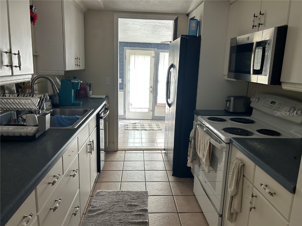 2130 Olentary Street Sarasota FL 34231 A4668158 image13