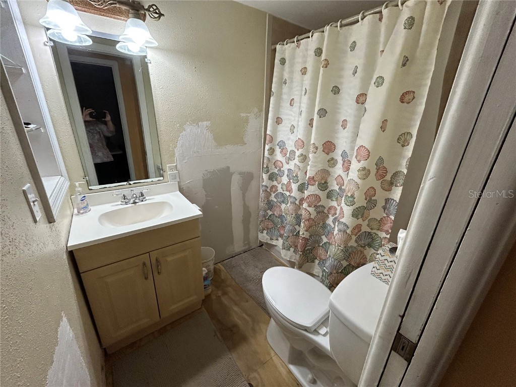 2130 Olentary Street Sarasota FL 34231 A4668158 image4