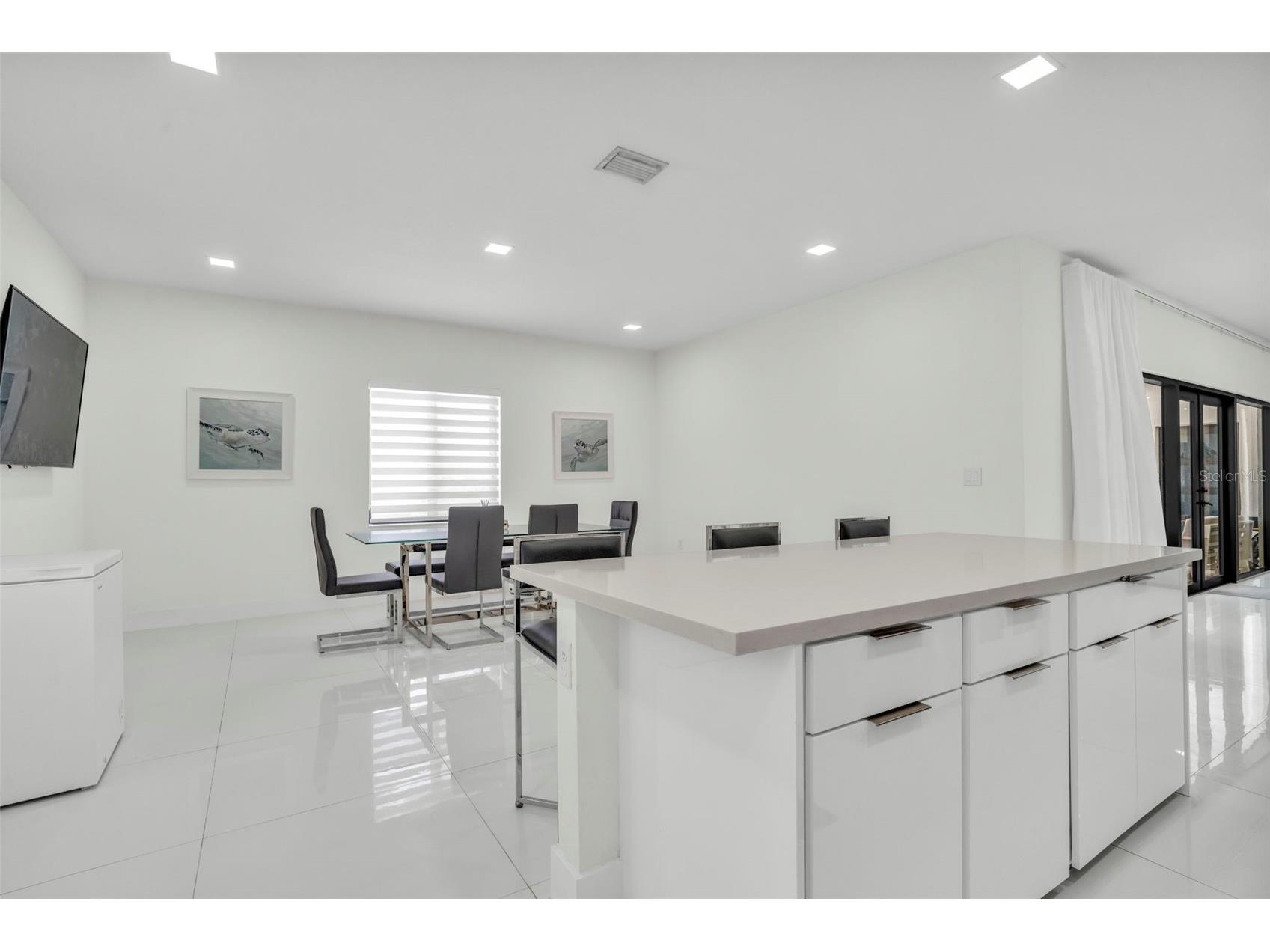 21301 SW 132nd Court Miami FL 33177 OM721509 image15