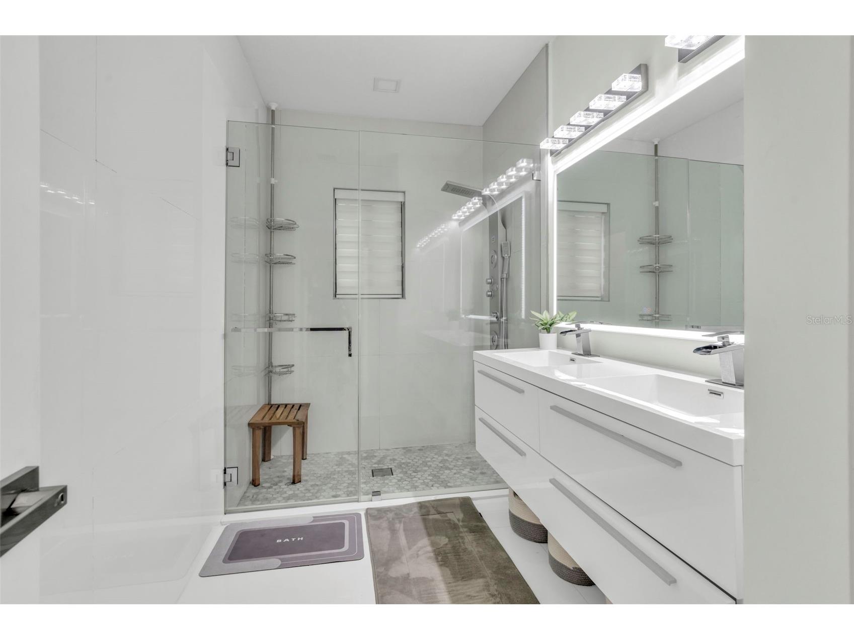 21301 SW 132nd Court Miami FL 33177 OM721509 image21