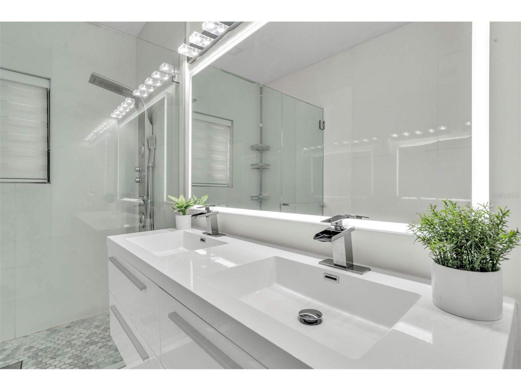 21301 SW 132nd Court Miami FL 33177 OM721509 image22