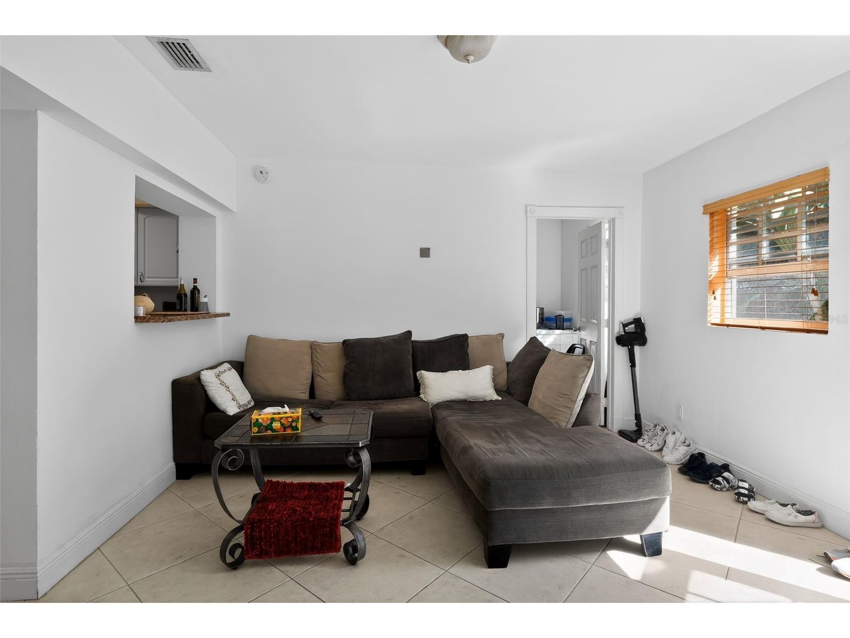 2131 Biarritz Drive Miami Beach FL 33141 O6392584 image9