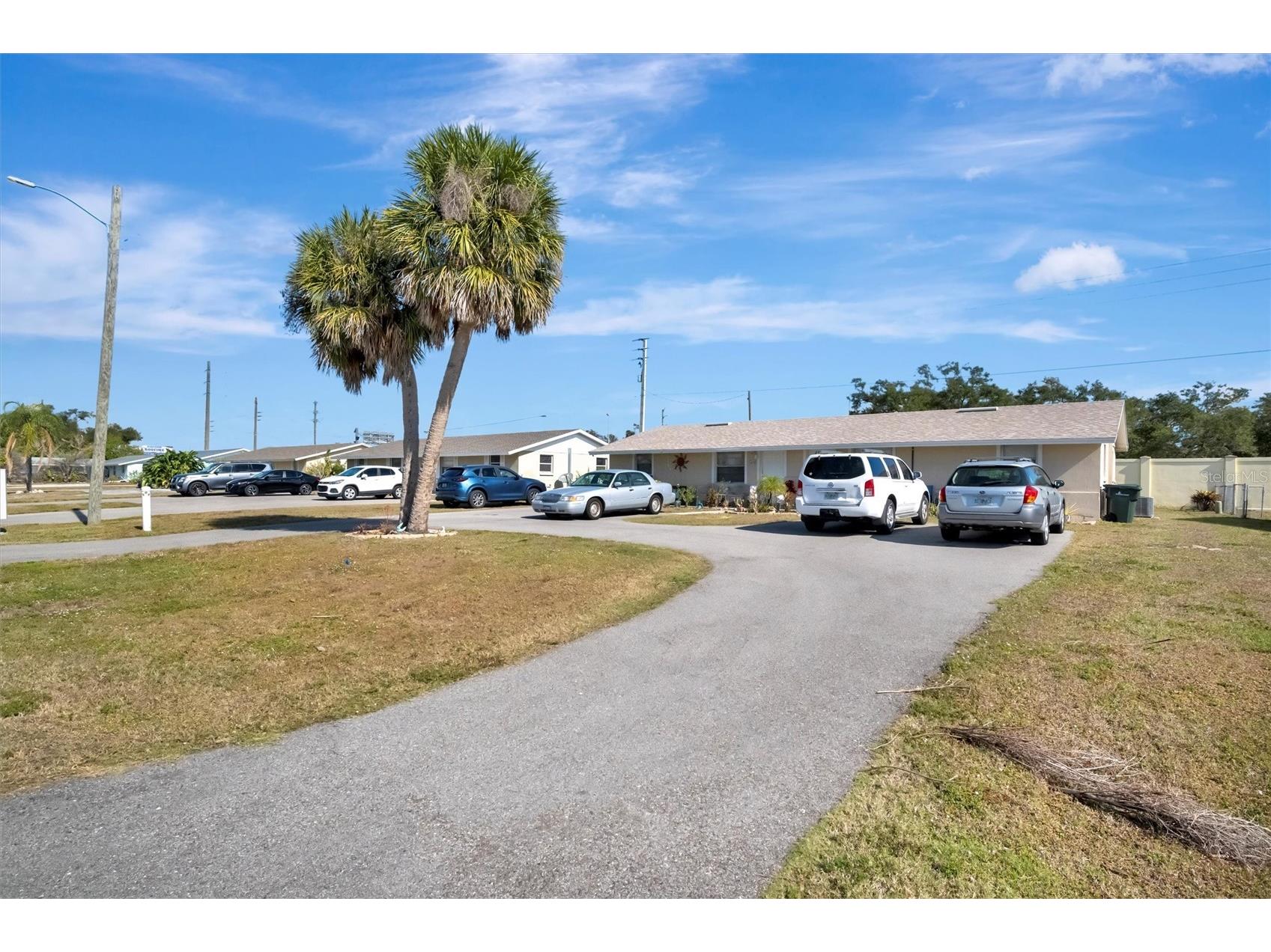 2131 Forked Creek Drive Englewood FL 34223 A4679718 image1