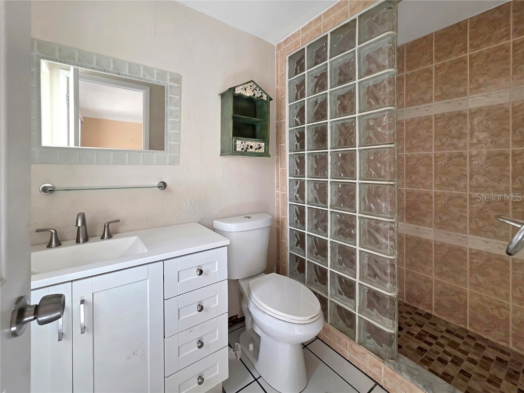 2131 Heasley Road Englewood FL 34223 C7511048 image35