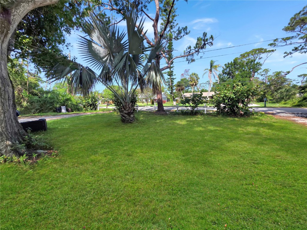 2131 Heasley Road Englewood FL 34223 C7511048 image8