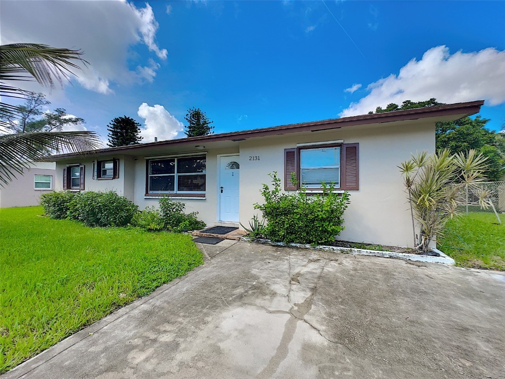 2131 NE 1st Way Boynton Beach FL 33435 O6249266 image1