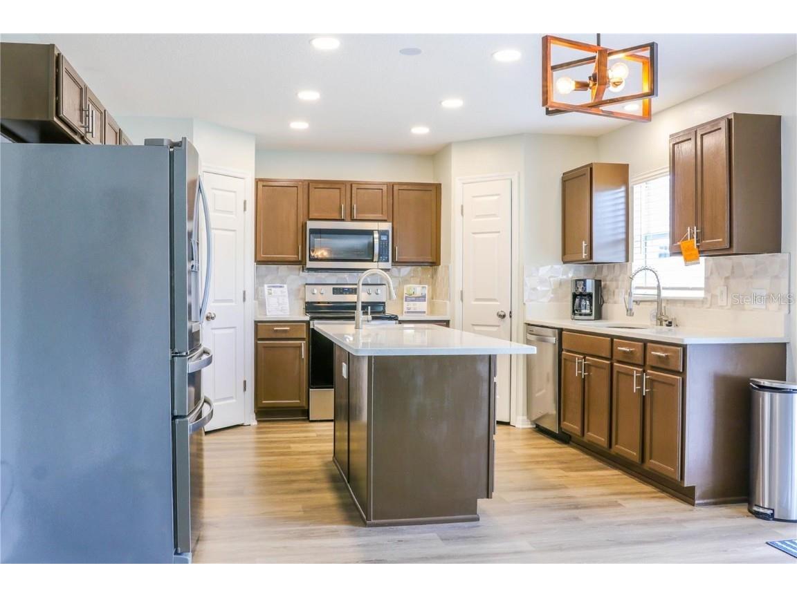 2131 Nicollett Way Leesburg FL 34748 G5103765 image3