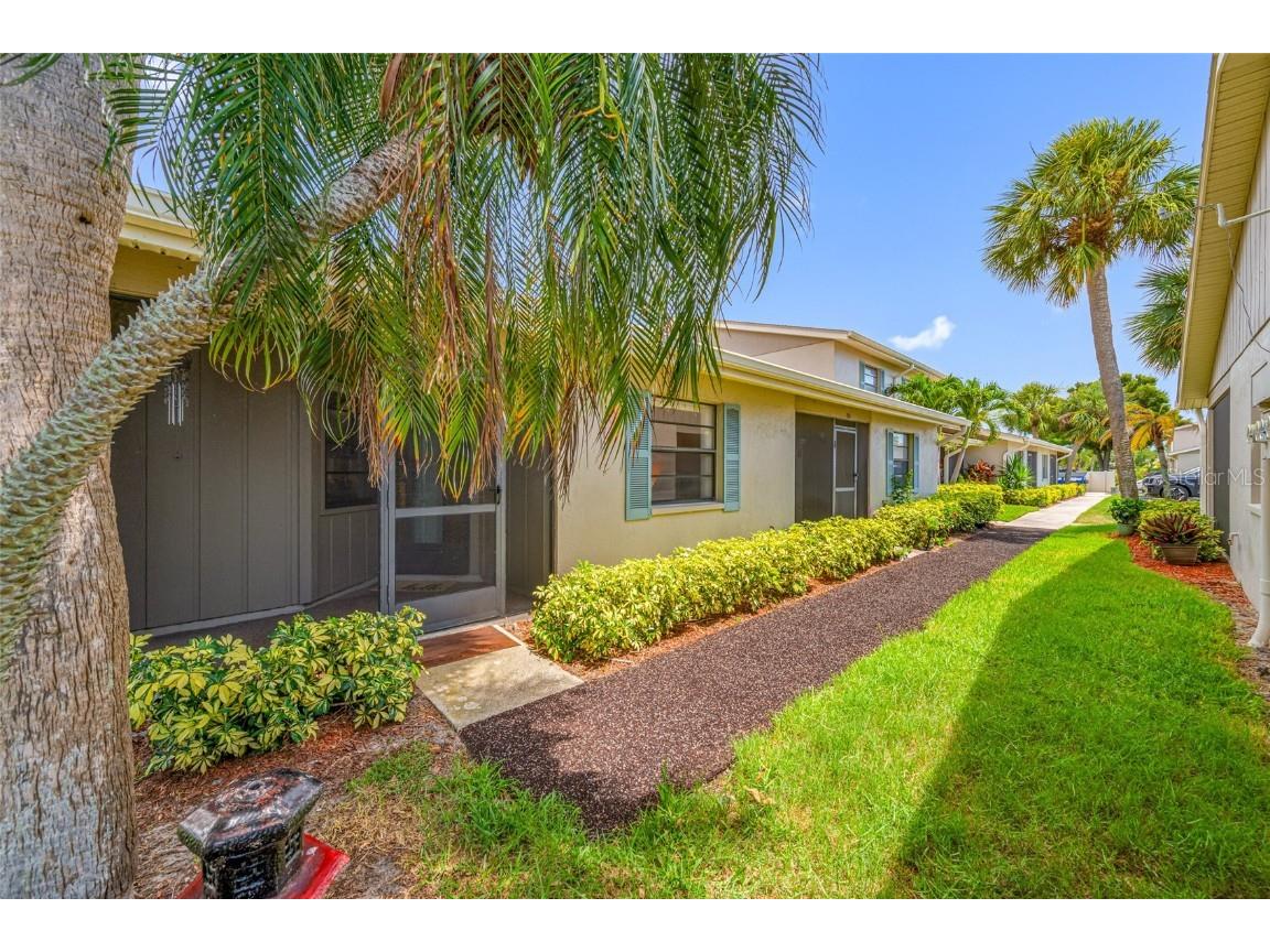 2131 Ridge Road S #19 Largo FL 33778 TB8400510 image1