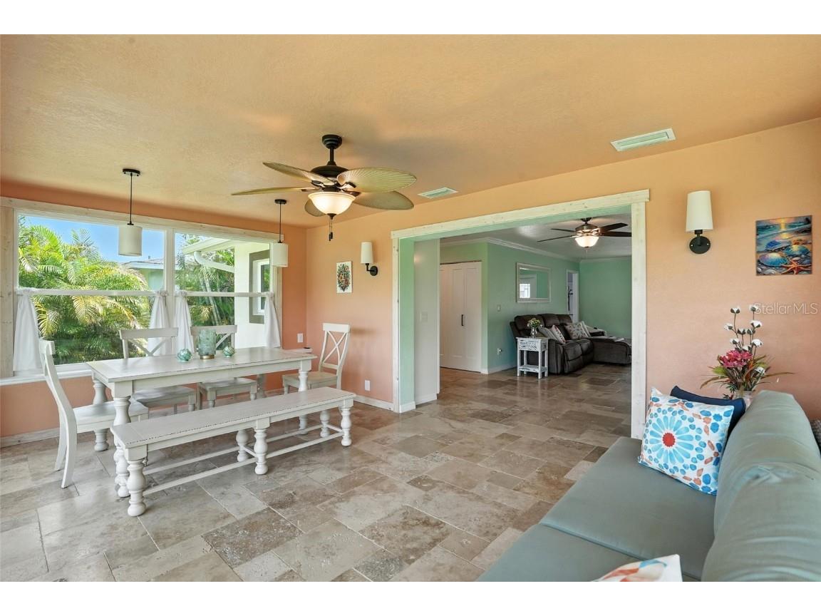 2131 Saint Croix Avenue Fort Myers FL 33905 - CALOOSAHATCHEE RIVER C7515703 image16