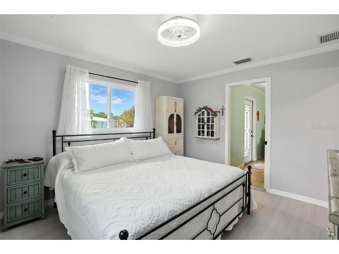 2131 Saint Croix Avenue Fort Myers FL 33905 - CALOOSAHATCHEE RIVER C7515703 image19