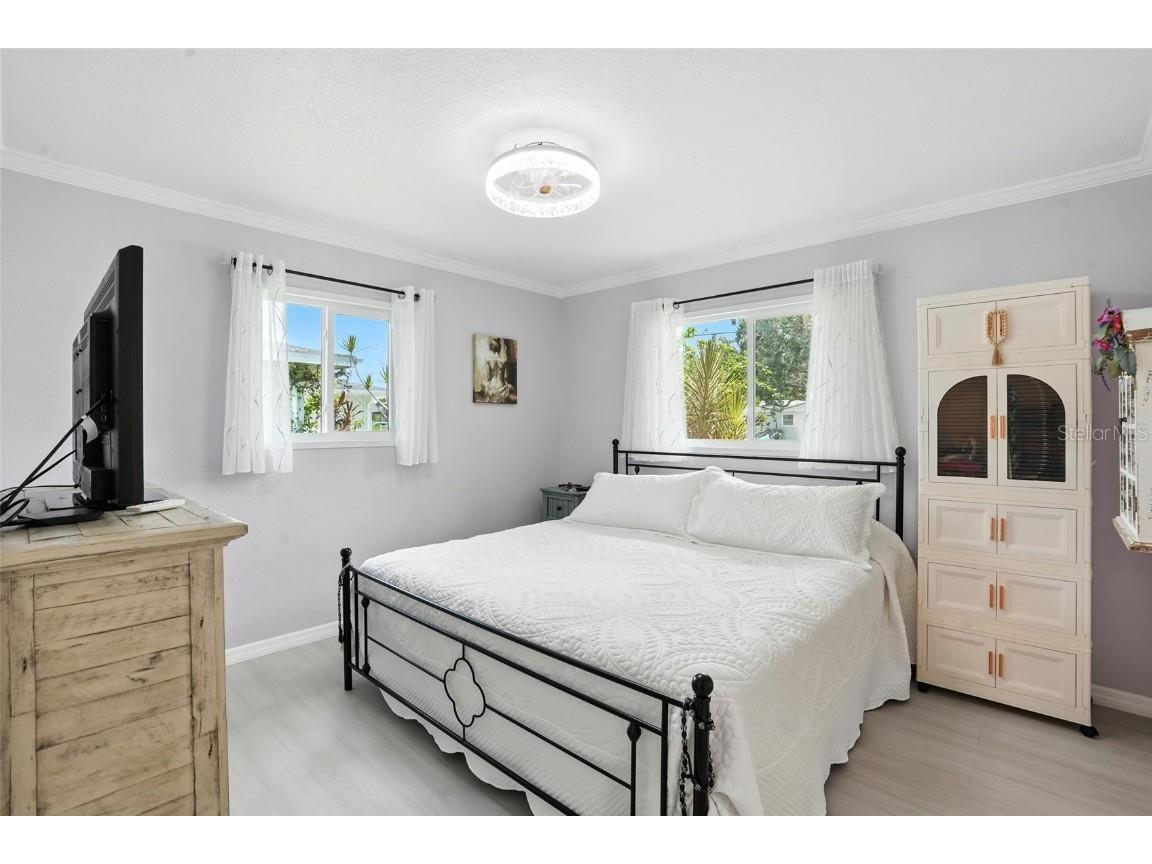 2131 Saint Croix Avenue Fort Myers FL 33905 - CALOOSAHATCHEE RIVER C7515703 image20