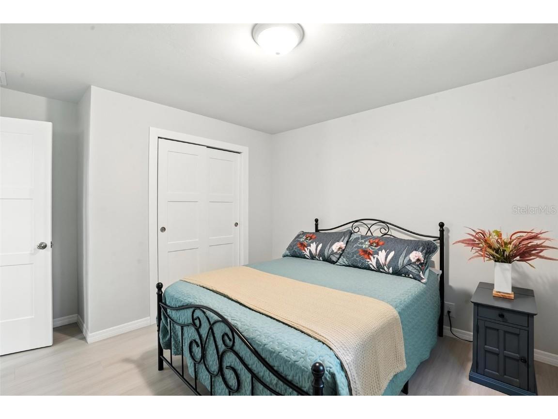 2131 Saint Croix Avenue Fort Myers FL 33905 - CALOOSAHATCHEE RIVER C7515703 image24