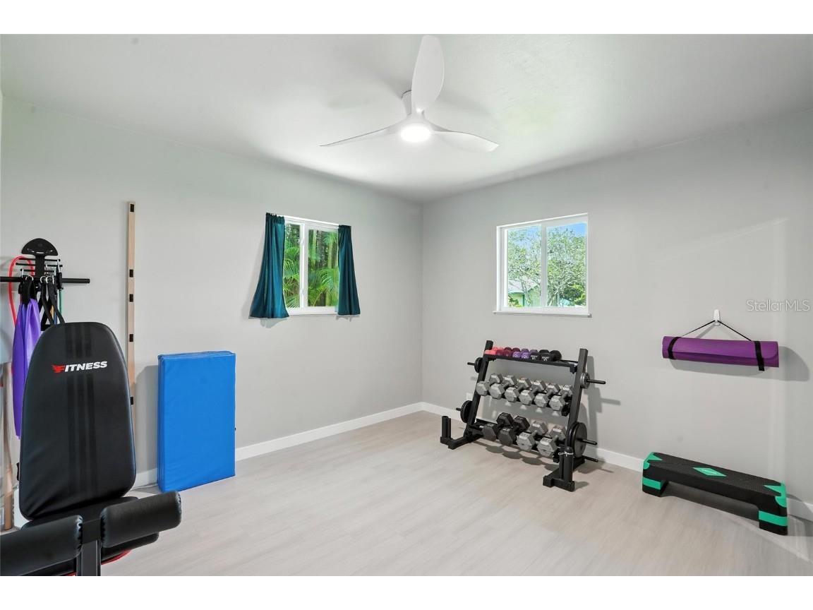 2131 Saint Croix Avenue Fort Myers FL 33905 - CALOOSAHATCHEE RIVER C7515703 image27