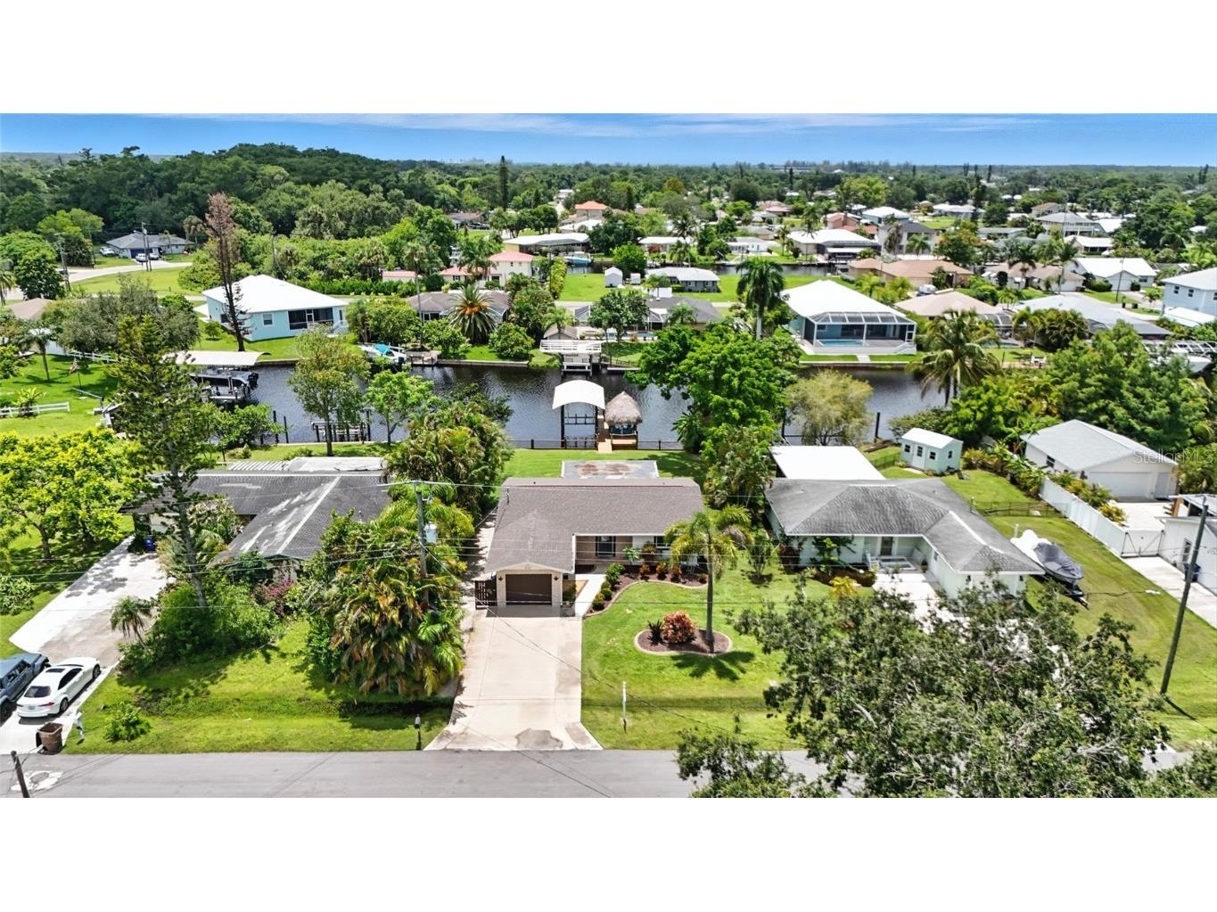 2131 Saint Croix Avenue Fort Myers FL 33905 - CALOOSAHATCHEE RIVER C7515703 image32