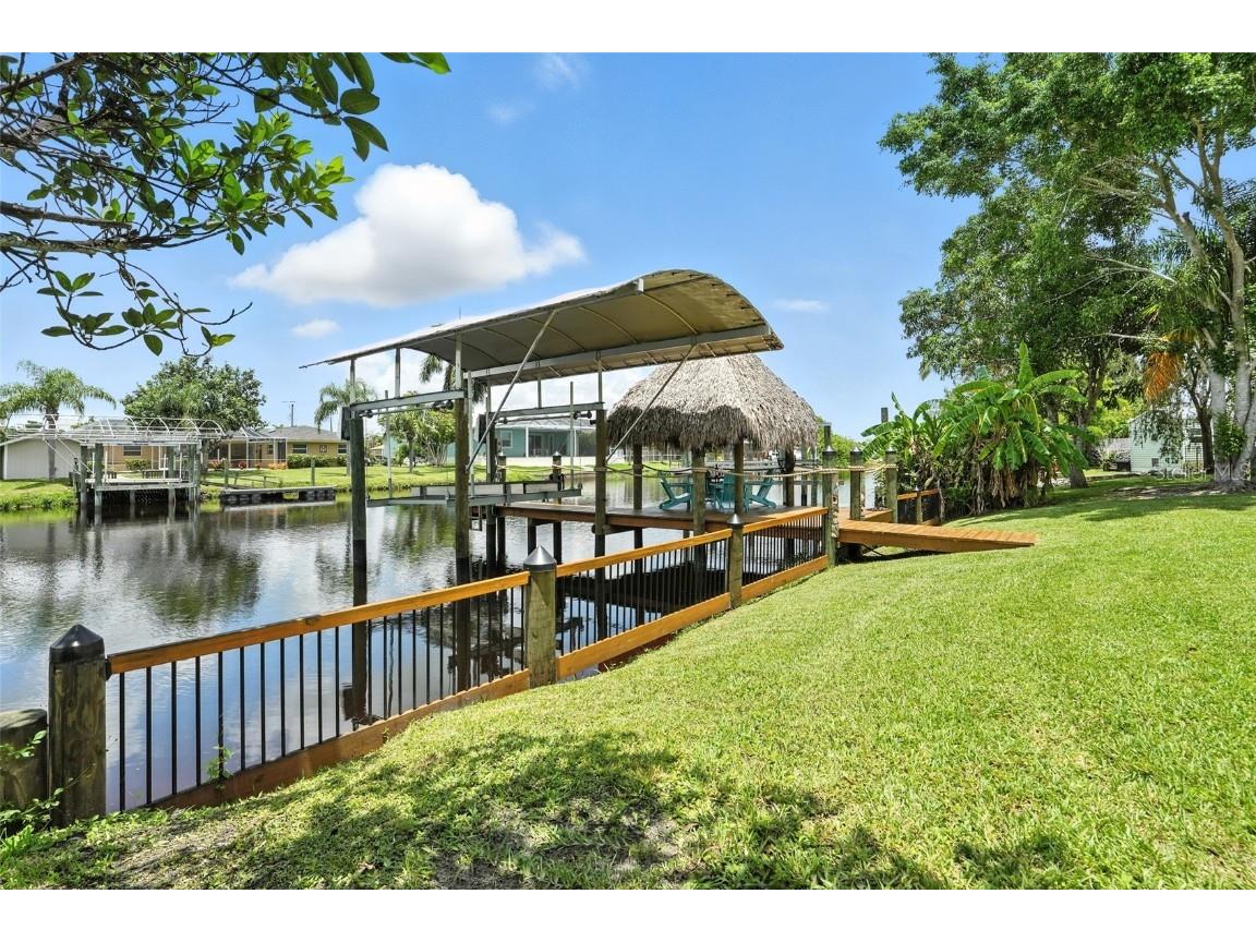 2131 Saint Croix Avenue Fort Myers FL 33905 - CALOOSAHATCHEE RIVER C7515703 image33