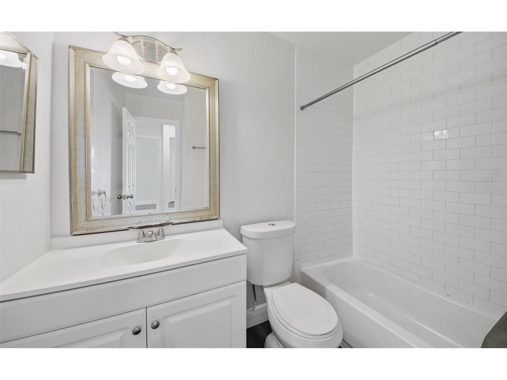 2132 Avon Boulevard Kissimmee FL 34741 O6392396 image28