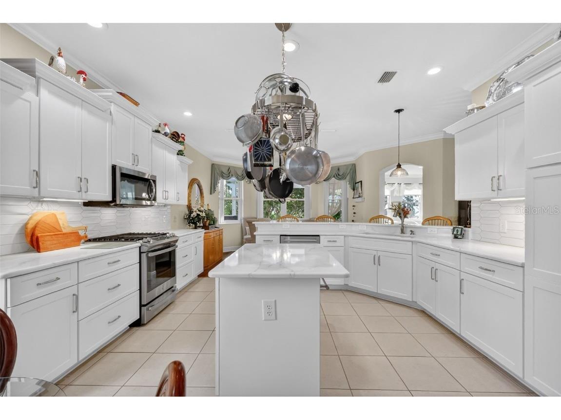 2132 Blackville Drive The Villages FL 32162 G5105164 image5