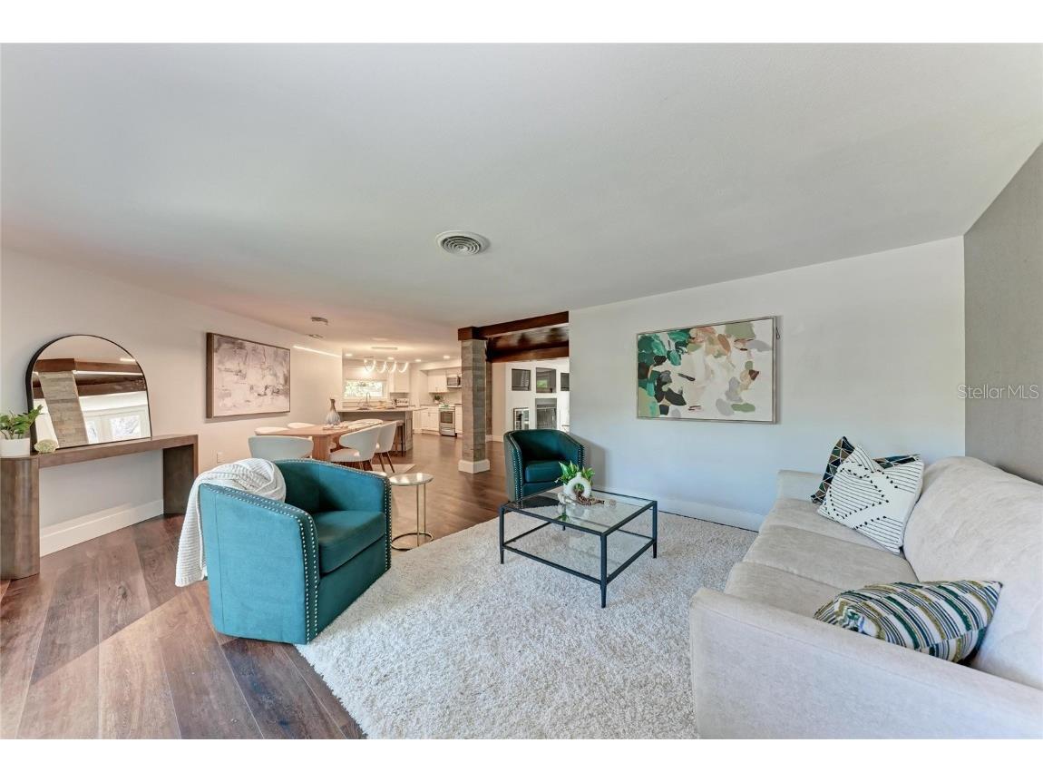 2132 Hyde Park Circle Sarasota FL 34239 N6141841 image13