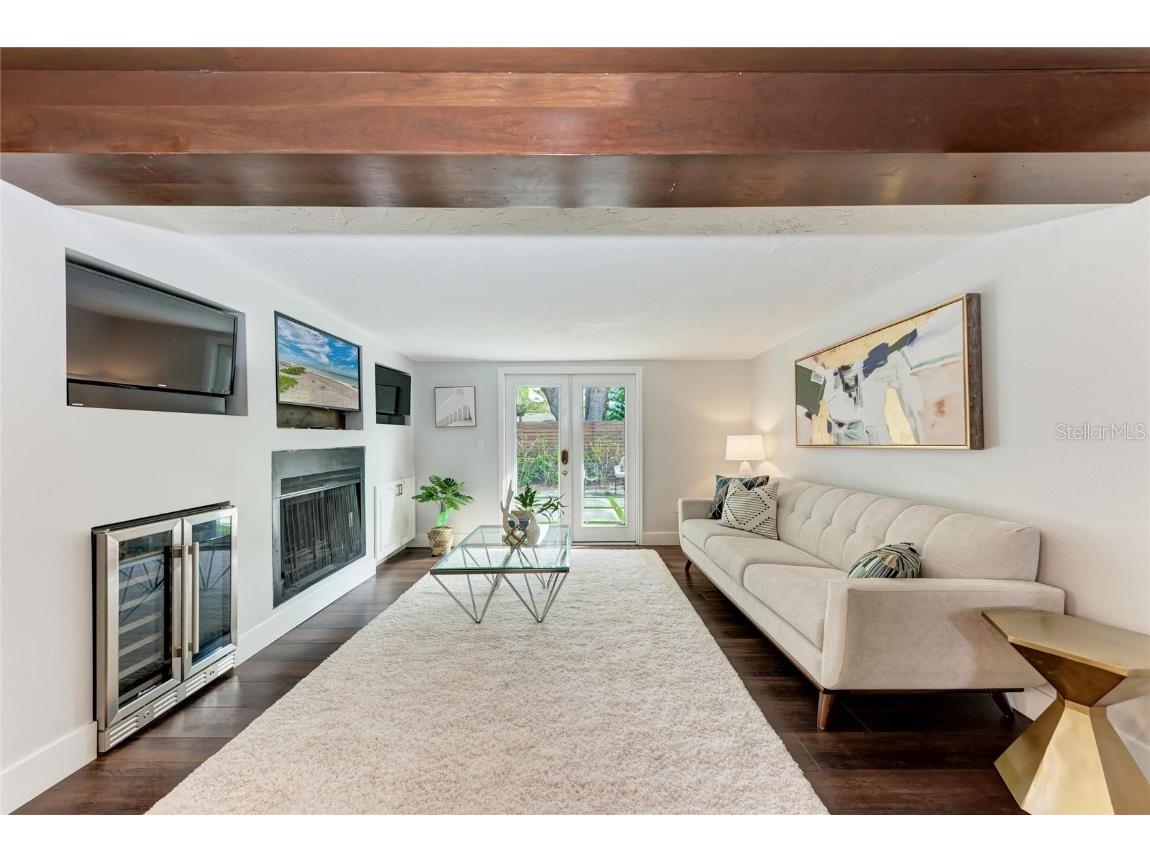 2132 Hyde Park Circle Sarasota FL 34239 N6141841 image18