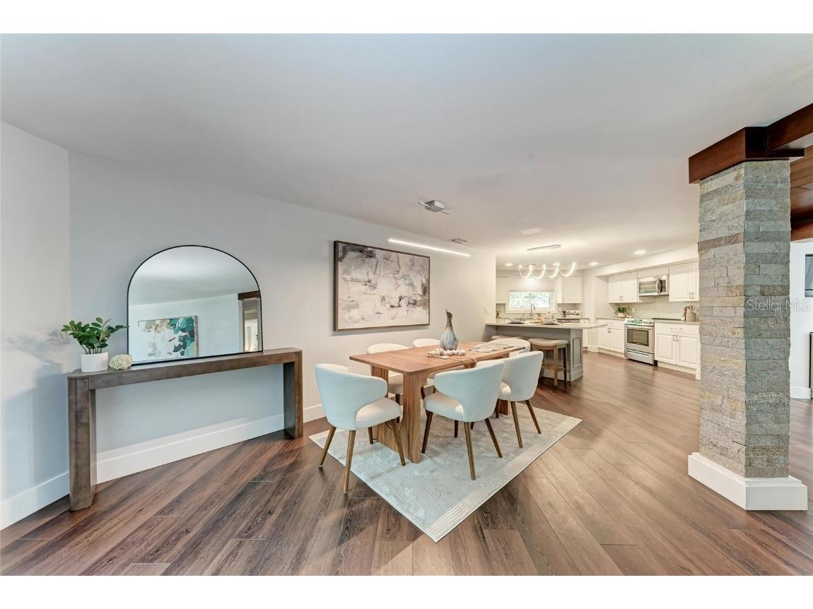 2132 Hyde Park Circle Sarasota FL 34239 N6141841 image27