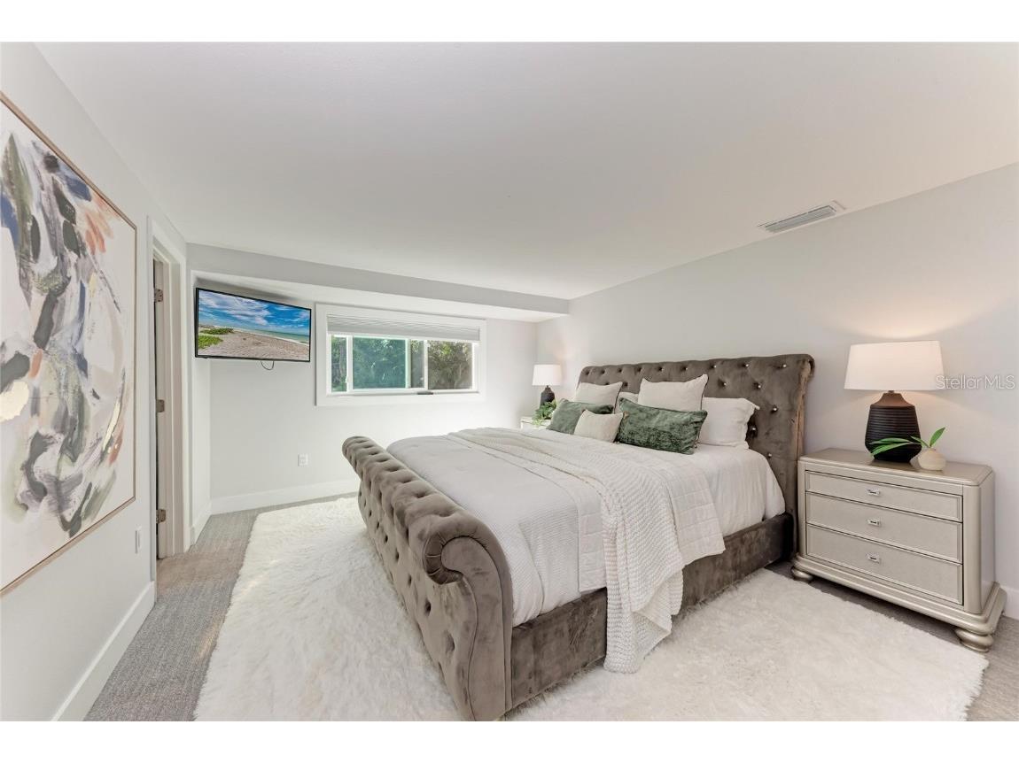 2132 Hyde Park Circle Sarasota FL 34239 N6141841 image30