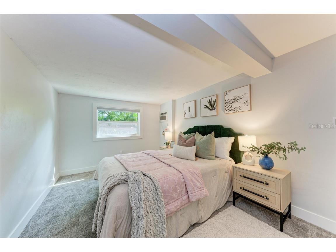 2132 Hyde Park Circle Sarasota FL 34239 N6141841 image39