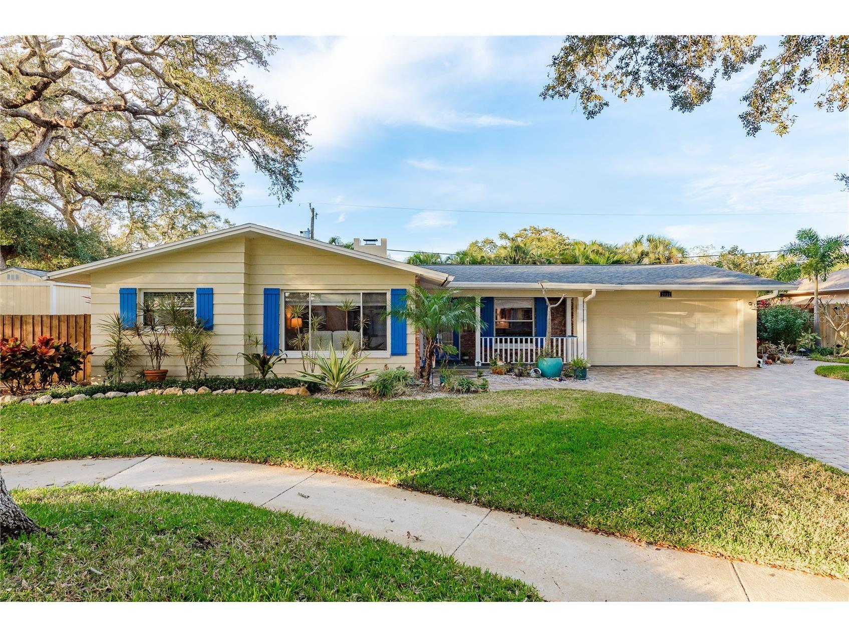 2132 Oak Grove Drive Clearwater FL 33764 TB8469048 image1