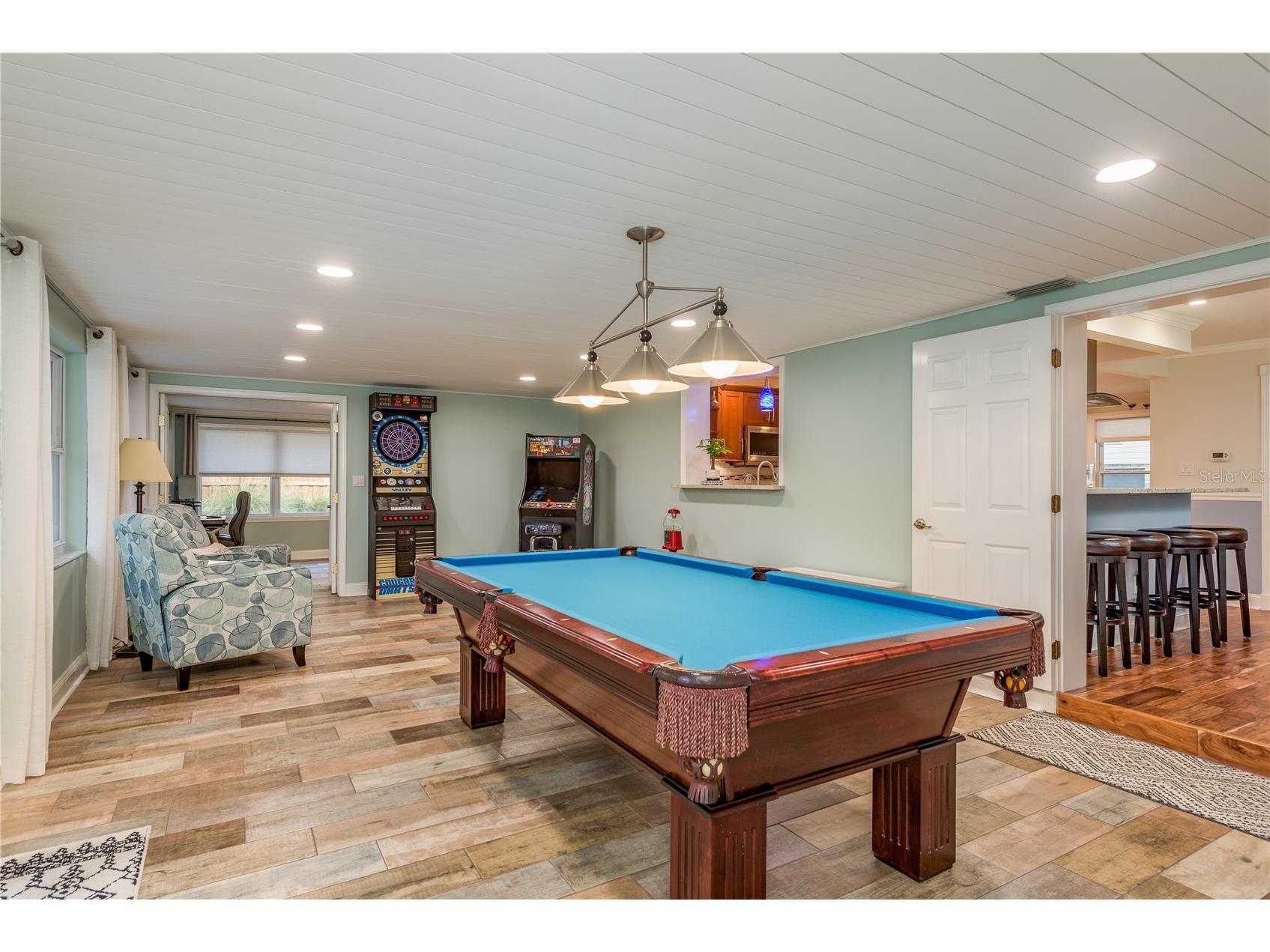 2132 Oak Grove Drive Clearwater FL 33764 TB8469048 image16