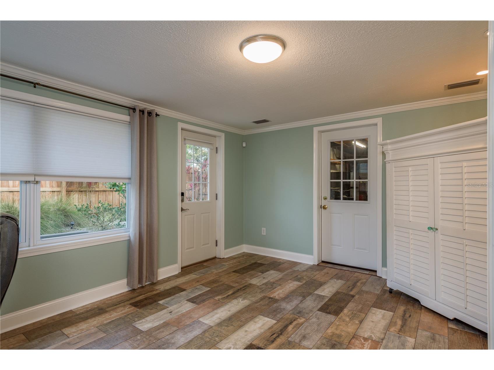 2132 Oak Grove Drive Clearwater FL 33764 TB8469048 image18