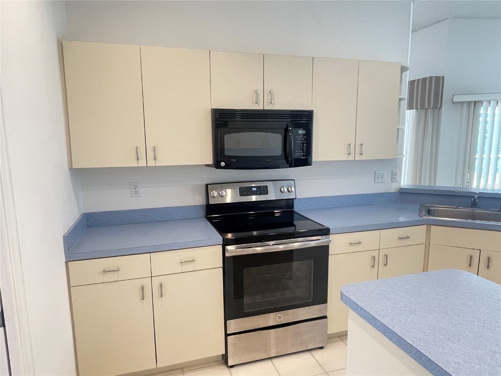 2132 W Del Webb Boulevard Sun City Center FL 33573 TB8427009 image8