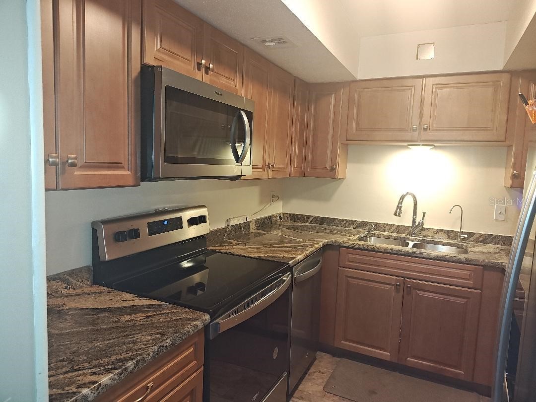 21320 Brinson Avenue #105 Port Charlotte FL 33952 C7527861 image15