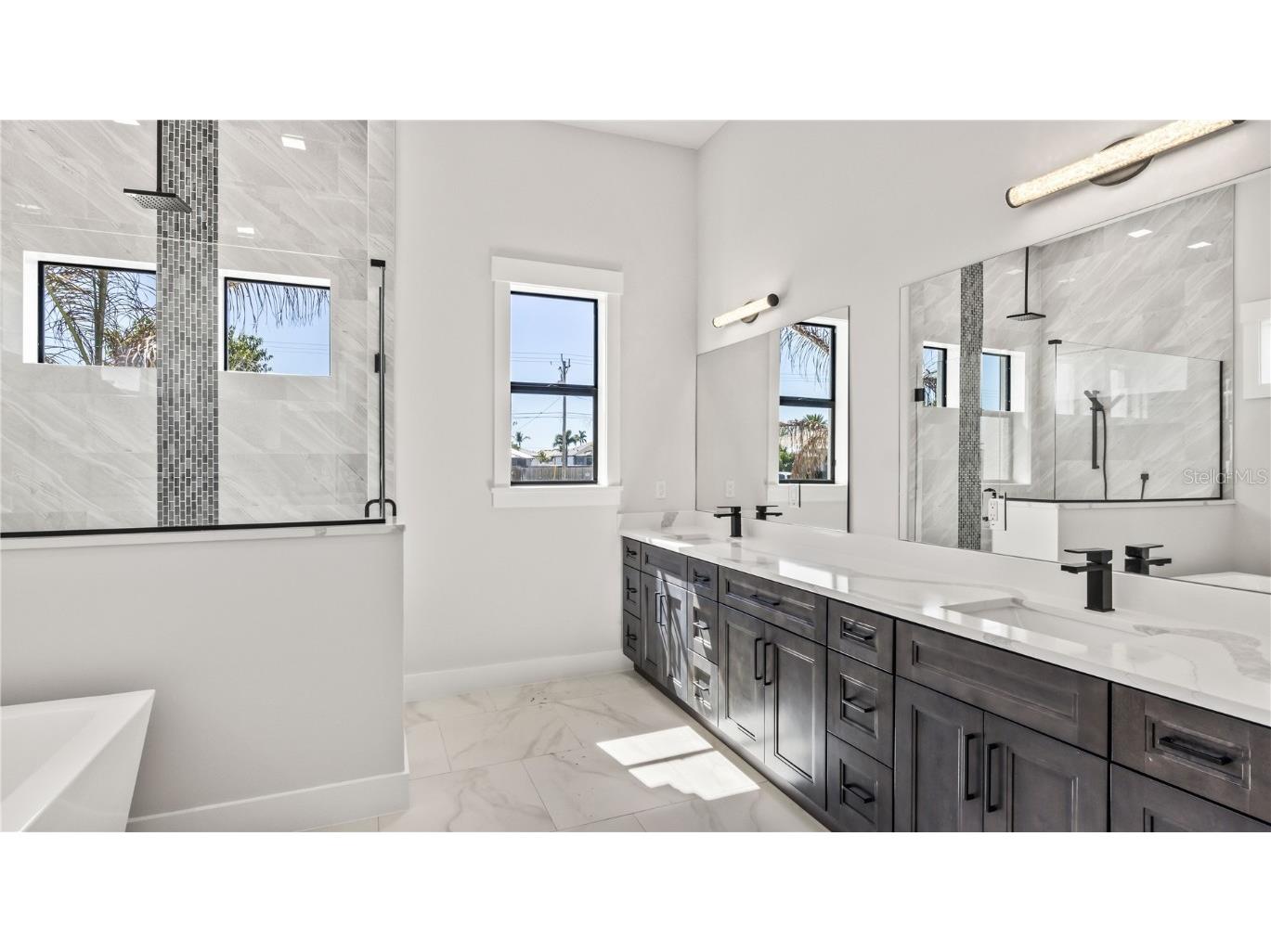 2133 Cape Coral Parkway W Cape Coral FL 33914 A4626826 image21