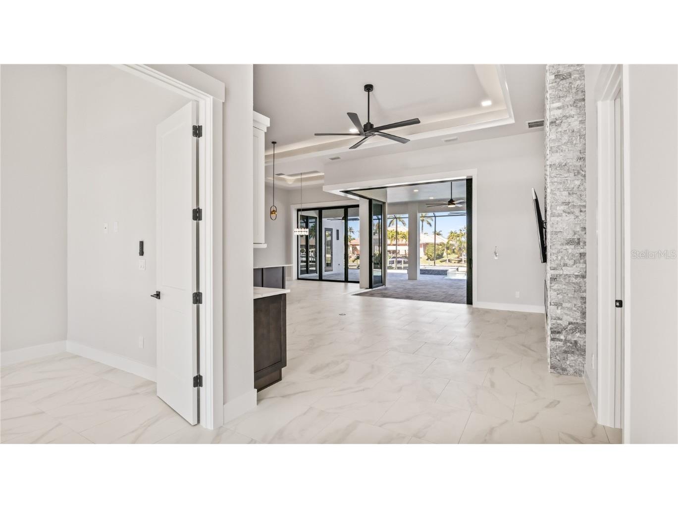 2133 Cape Coral Parkway W Cape Coral FL 33914 A4626826 image5