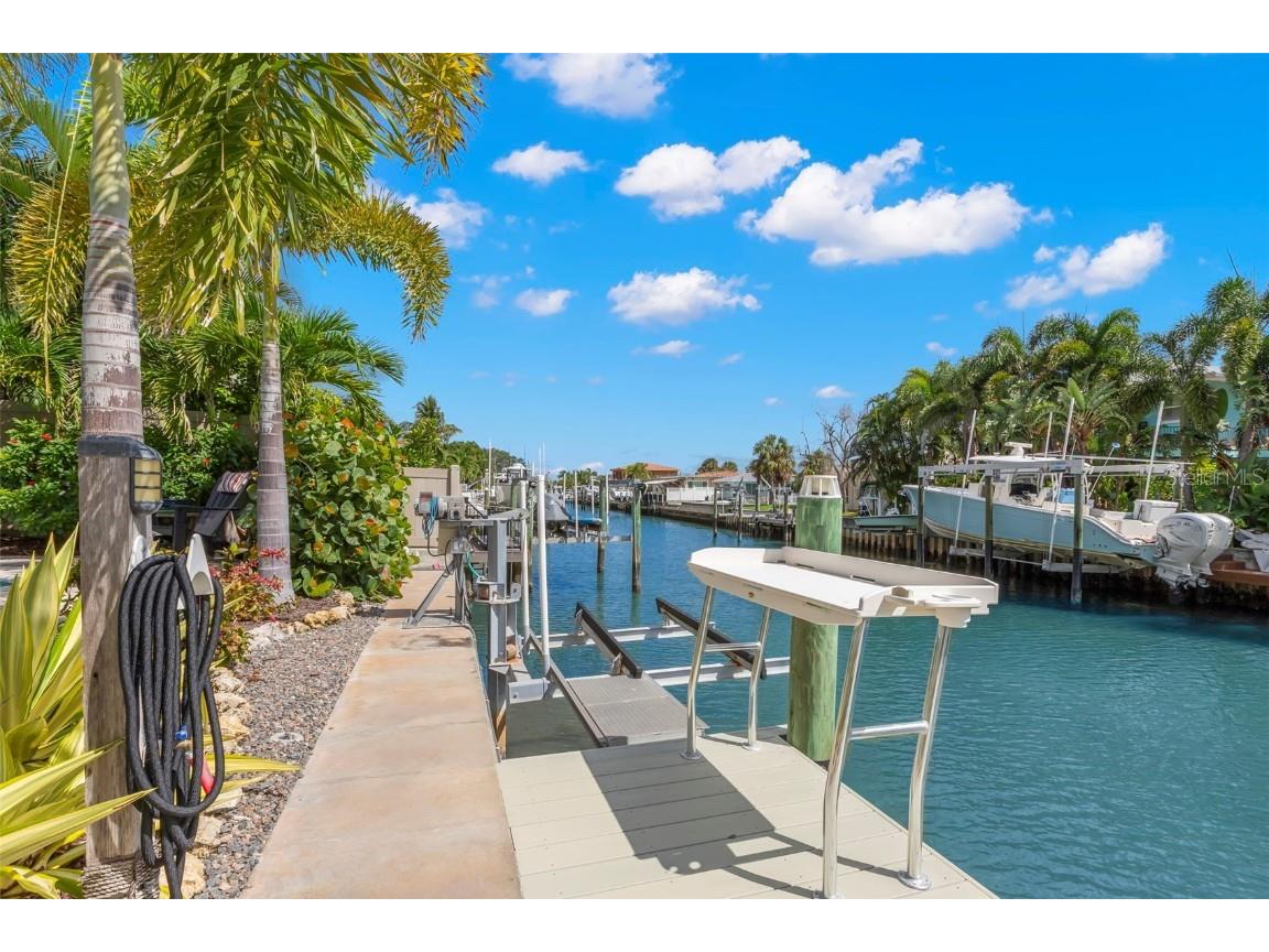 2133 Harbor View Drive Dunedin FL 34698 - CANAL - GULF OF MEXICO TB8425448 image57