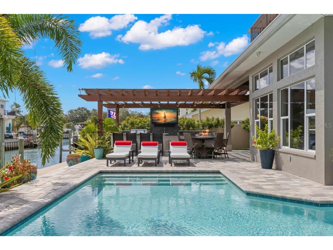 2133 Harbor View Drive Dunedin FL 34698 - CANAL - GULF OF MEXICO TB8425448 image60