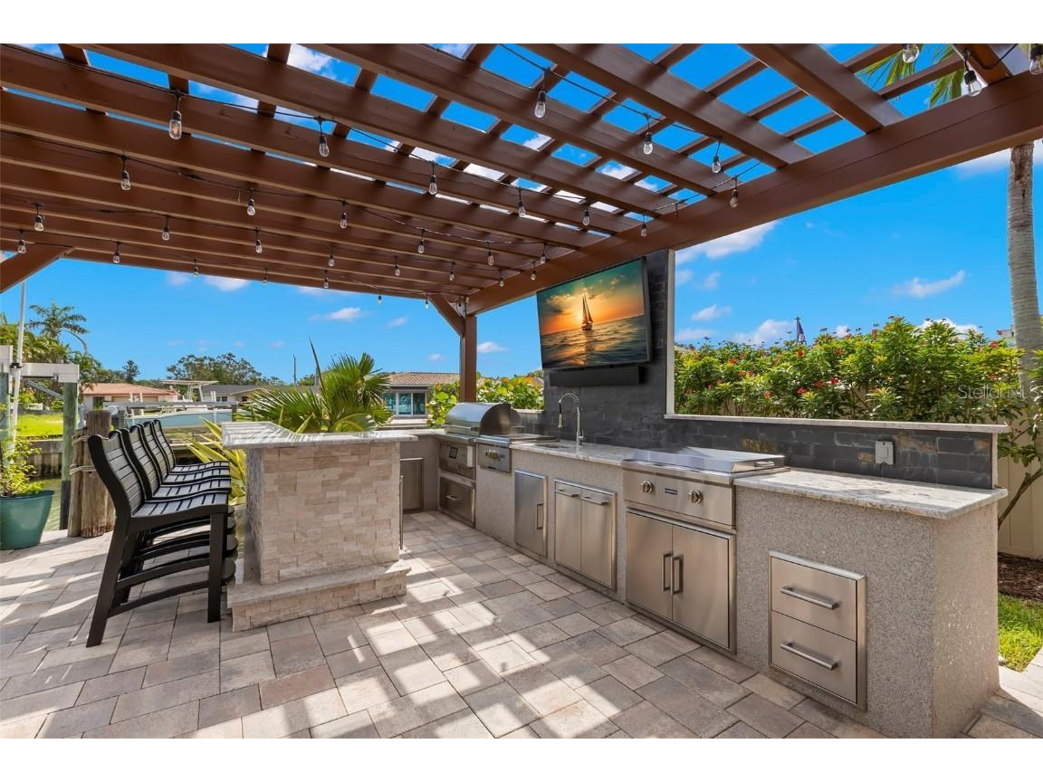 2133 Harbor View Drive Dunedin FL 34698 - CANAL - GULF OF MEXICO TB8425448 image64